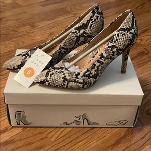 Brand new A New Day snake print pointed toe heels